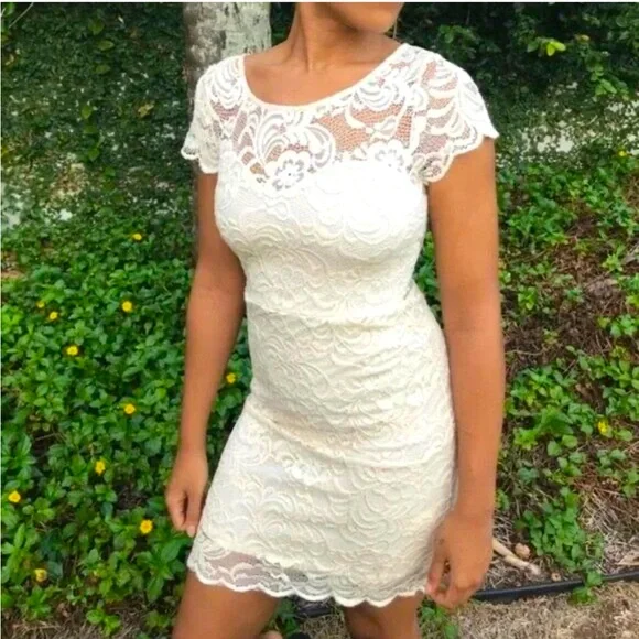 Women's Ambiance Large Ivory White Lace Stretch Summer Pencil Dress. | Color: White | Size: L | Vmartinez83's Closet Women's Ambiance Large Ivory White Lace Stretch Summer Pencil Dress. | Color: White | Size: L | Vmartinez83's Closet